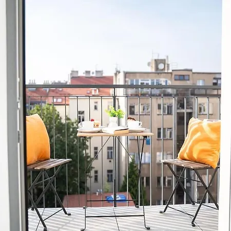 Lägenhet Cavallo Romantic Penthouse Studio City Center