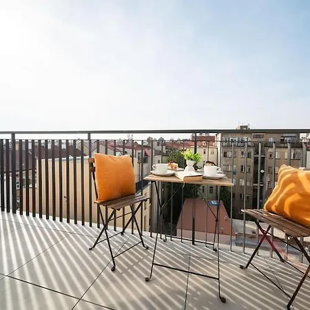 Lägenhet Cavallo Romantic Penthouse Studio City Center *
